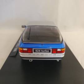 Porsche 924 Turbo Coupe 1986 Zilver / Blauw 1/18 KK-Scale KKDC180903