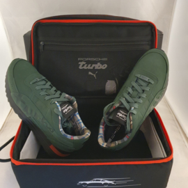 Porsche 50 Y 911 Turbo Puma PL Road Rider smoky olive - Editie Duitsland