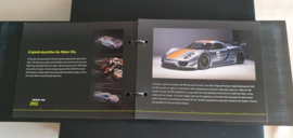 Porsche 918 Spyder - Metalen promotionele ringmap complete brochure pakket 2013 USA Editie