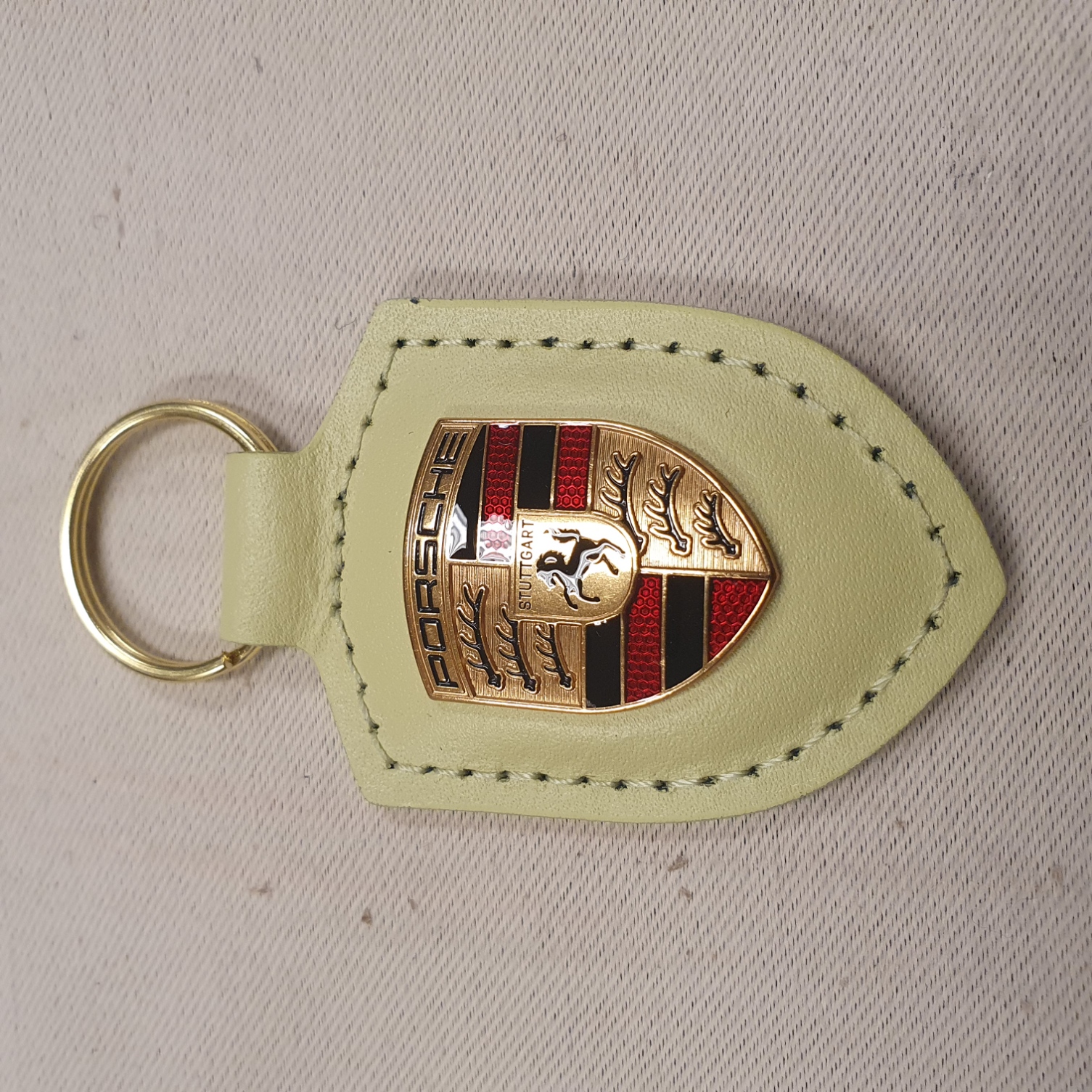 Keychain withPorsche emblem - Cartagena Yellow WAP0503570SWSA