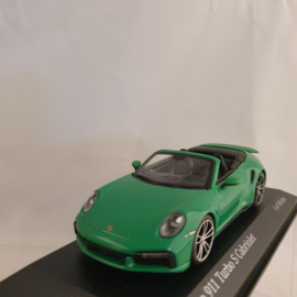 Porsche 911 992 Turbo S Cabriolet 2020 Vert Python 1/43 Minichamps 410069482