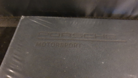 Porsche Notebook with pictures circuits - Porsche Motorsport