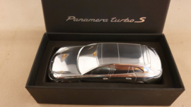 Porsche Panamera Turbo S Sport Turismo 2020 - Paperweight