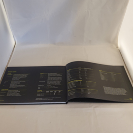 Brochure couverture rigide Porsche 918 Spyder 2014 WSLS1501000191