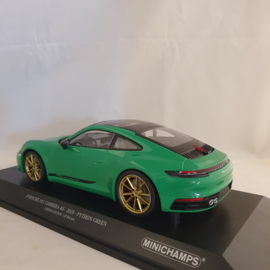 Porsche 911 992 Carrera 4S 2019 Vert Python 1/18 Minichamps 155067325