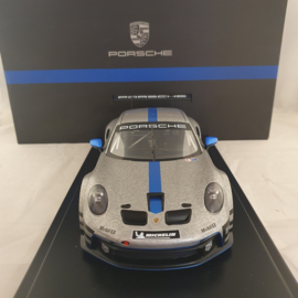 Porsche 911 992 GT3 Cup 2021 GT Argent / Bleu 1/18 Spark - WAP0219920NGT3