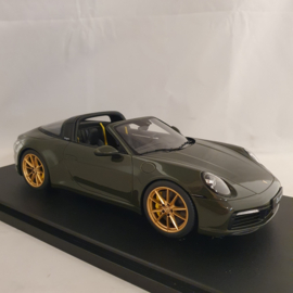 Porsche 911 992 Targa 4S 2020 Vert olive 1/18 GT Spirit GT438