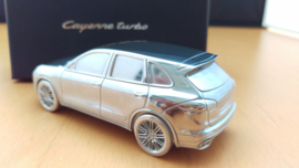 Porsche Cayenne GII Turbo 2010 - Paperweight