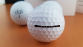 Porsche Golf Circle Vice Pro balls