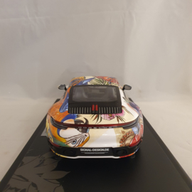 Porsche 911 992 Carrera 4S Coupé design Fleurs 2019 1/18 Minichamps 155067329