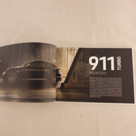 Porsche 911 992 Turbo Hardcover brochure 2022 - Dutch