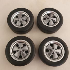 Set of 4 wheels with Fuchs rims for Porsche 911 from 1968 to 1988 Grey Metallic 1/18 KK-Scale KKDCACC014