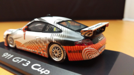 Porsche 911 996 GT3 Cup Supercup VIP Nr 1 2000 - Minichamps