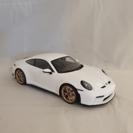 Porsche 911 992 GT3 Touring 2022 blanc/jantes Néodyme 1/18 Minichamps 117069022
