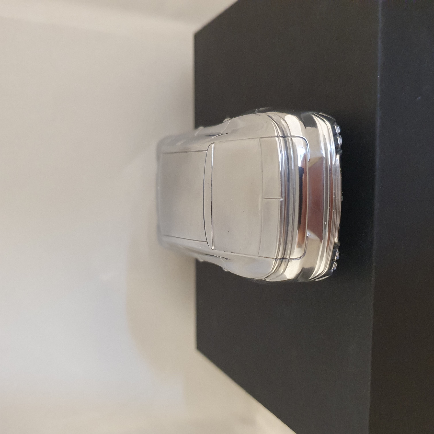 Porsche Panamera EV 2025  - Paperweight