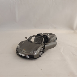 Porsche 918 Spyder gris - Bburago 1:24
