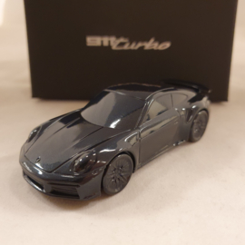 Porsche 911 992 Turbo bleu foncé metallic - Presse Papier