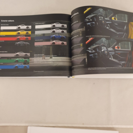 Porsche 718 Cayman GT4 Hardcover Brochure 2021 - EN
