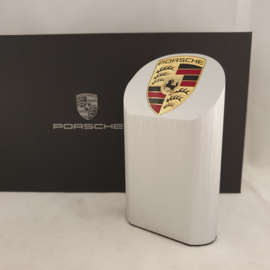 Porsche Logo Pylon - Briefbeschwerer
