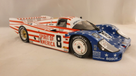 Porsche 956 LH 3éme place 24h Le Mans 1986 1:18 - Solido S1805503