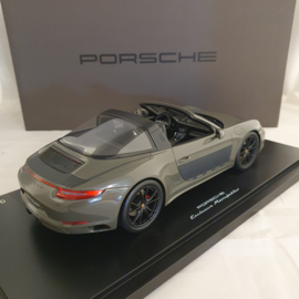 Porsche 991 Targa 4S 2018 gris 1:18 - WAX02100029
