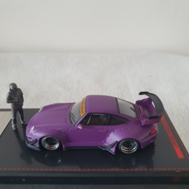 Porsche 993 RWB violet mat avec Mr. Nakai 1/64 Ignition Model - IG2151