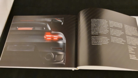 Porsche 911 991.2 GT2 RS hardcover brochure 2017 - Français