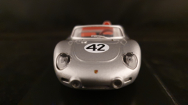 Porsche 718 RS 60 Spyder #42 winner 12h Sebring 1960 Herrmann, Gendebien