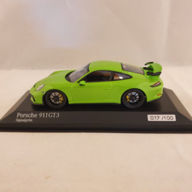 Porsche 911 (991.2) GT3 Signalgrün 2017 1:43 - Minichamps Exclusive 413066039