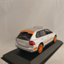 Porsche Cayenne Transsyberia 2007 1/43 Minichamps 400066290