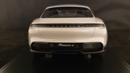 Porsche Mission E Cross Turismo 2018 1:18 - Spark - WAP0219000J