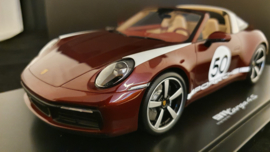 Porsche 911 (992) Targa 4S Heritage Design Edition Cherry red 1:18 Spark - WAP0219110MTRG