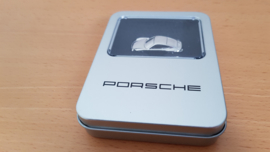 Porsche 911 991.1 miniature - aimant dans la boîte de collection