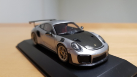 Porsche 911 (991.2) GT2 RS Weissach package - GT Silver