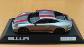 Porsche 911 (991.2) R 2016 silver red stripes Minichamps