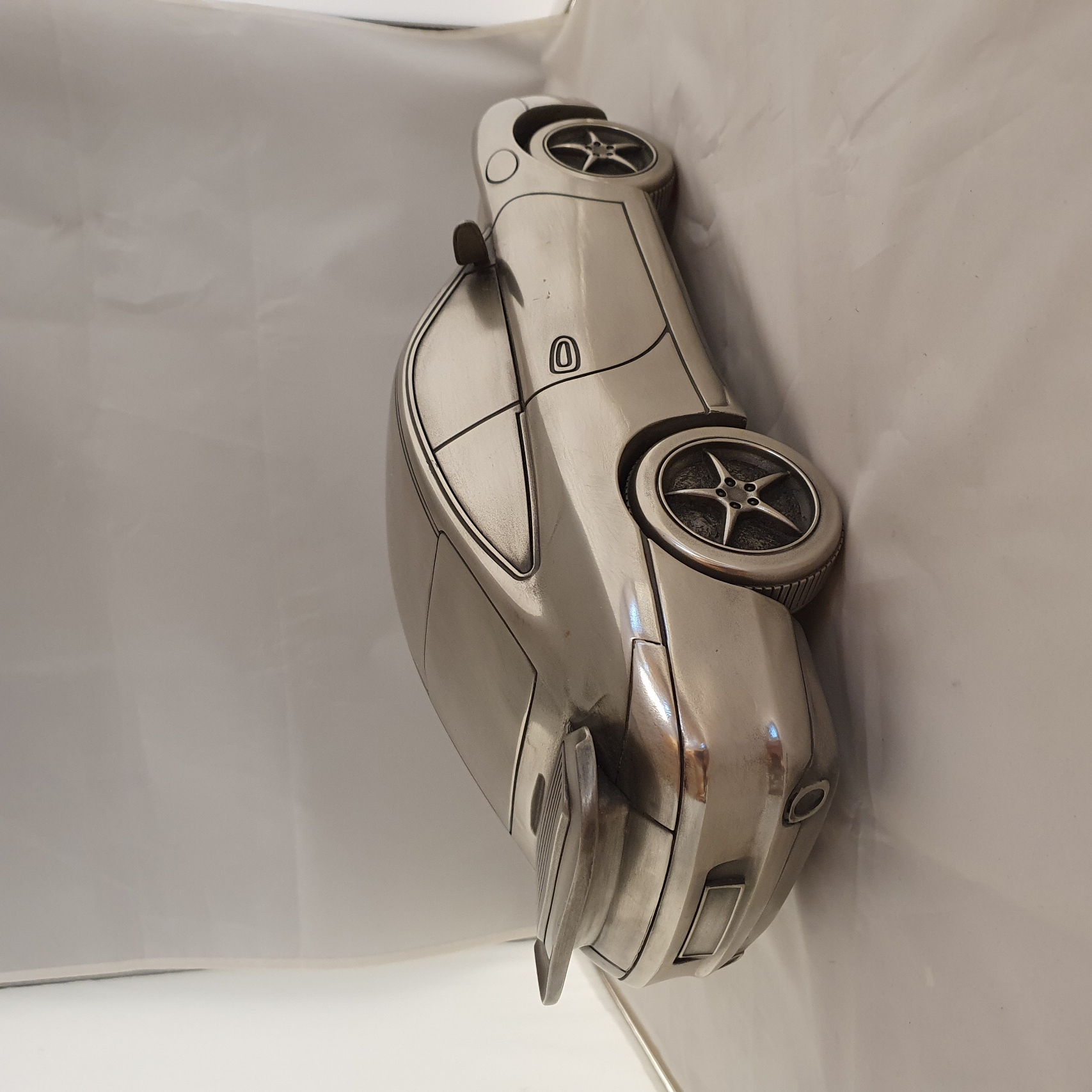 Porsche 911 996 Carrera 1:10 - Presse papier van zilvertin