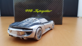 Porsche 918 Spyder - Paperweight