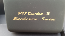 Porsche 911 991.2 Turbo S Série exclusive - Téléphone portable standard