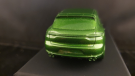 Porsche Macan Turbo 2020  Mambagreen metallic - Paperweight