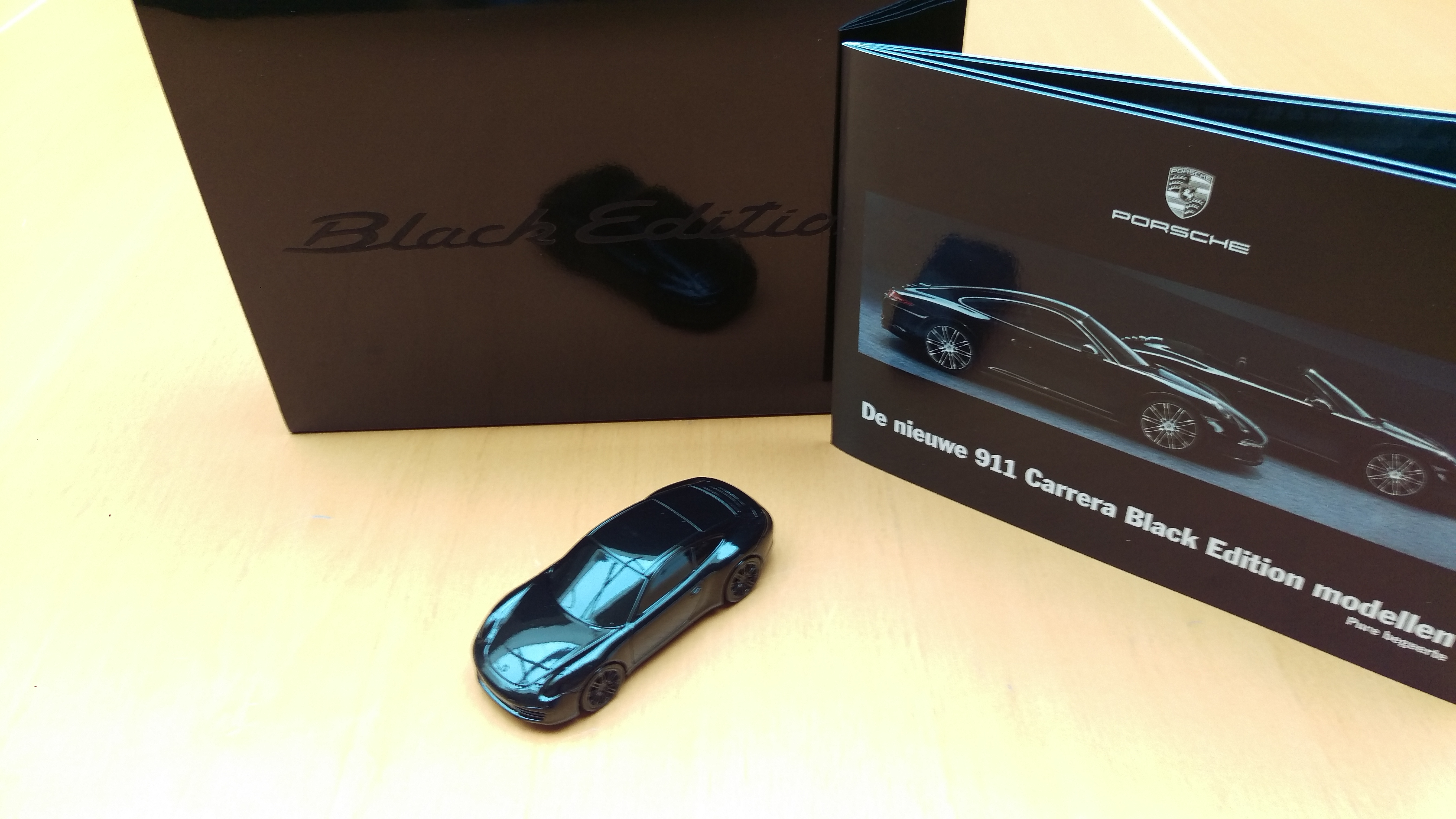 Porsche 991 black edition  - Presse-papier