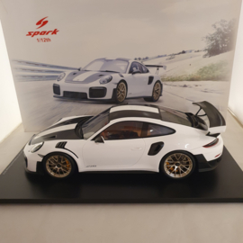 Porsche 911 991 GT2 RS Weissach Pack 2018 blanc 1:12 - Spark 12S022