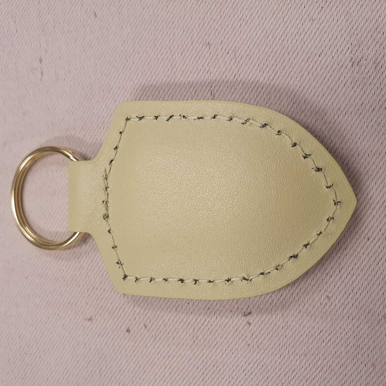 Keychain withPorsche emblem - Cartagena Yellow WAP0503570SWSA
