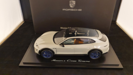 Porsche Mission E Cross Turismo 2018 1:18 - Spark - WAP0219000J