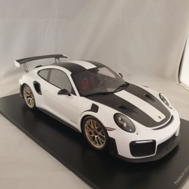 Porsche 911 991 GT2 RS Weissach Pack 2018 blanc 1:12 - Spark 12S022