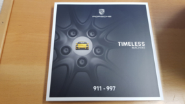 Porsche Timeless Machine - Teaser campagne 911 992 - met blanco 992 boekje