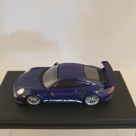 Spark Models 1:64 Porsche (991) GT3 RS 2016 Ultra Violet Purple – Y072 with Case