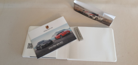 Porsche Geneva Motor show 2016 - Press information set with USB stick