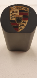 Porsche Logo auf Fuß - Briefbeschwerer