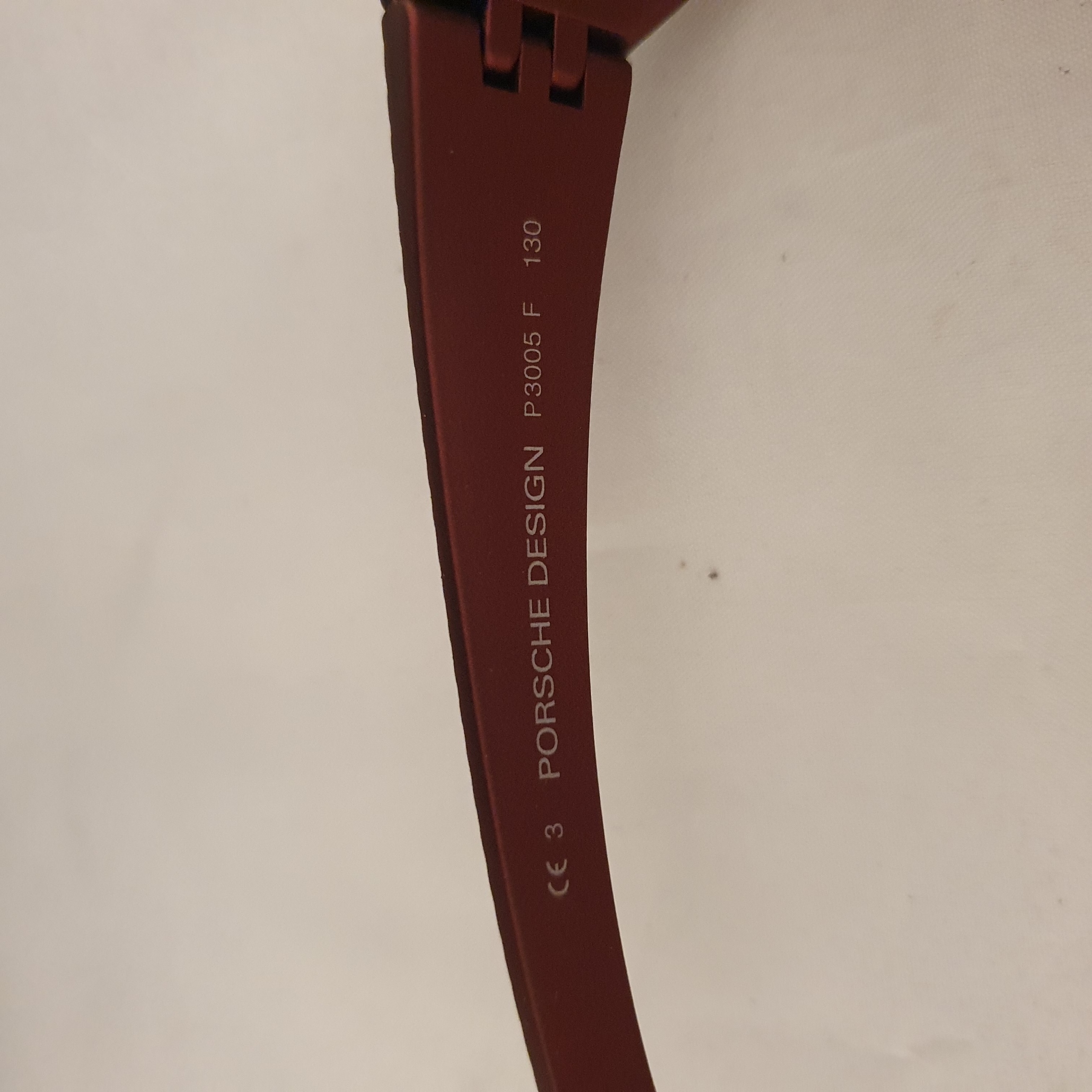 Porsche Design P3005F-130 zonnebril bordeaux rood