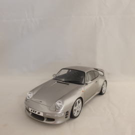 Porsche 911 993 RUF CTR2 Gris Argent Métallique 1/18 GT-Spirit GT080